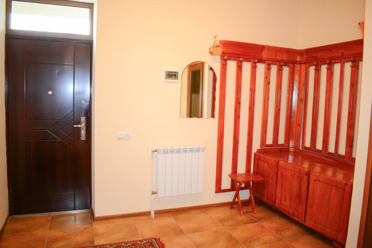 Guest House Nataly Yeghegnadzor Exterior foto